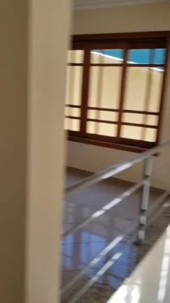 Imagem Sobrado com 4 dormitórios à venda, 335 m² por R$ 2.150.000,00 - Caputera - Arujá/SP