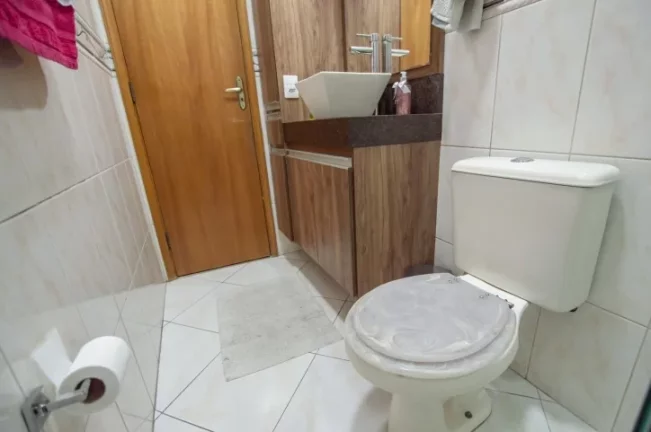 Imagem CASA SOBREPOSTA ALTA DUPLEX COM 150 M² NO BAIRRO CAMPO GRANDE