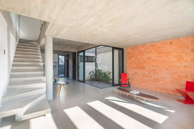 Imagem Triplex alto padrão arquitetura moderna