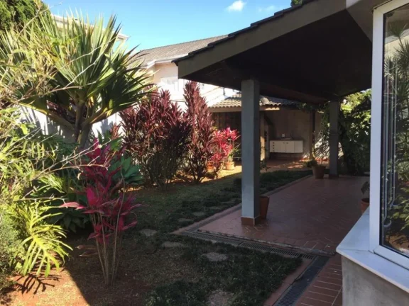 Imagem Casa em Aldeia da Serra - 370m²