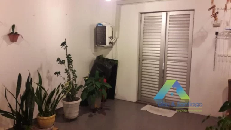 Imagem Sobrado ACLIMAÇÃO 204 metros, 3 dormitórios, sala 2 ambientes, 2 vagas.