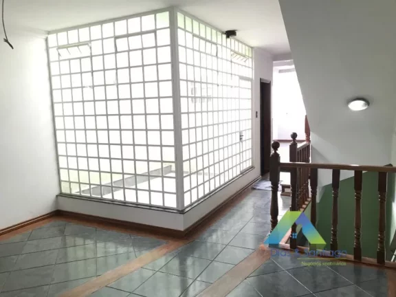 Imagem Campestre Sobrado 285 metros, 3 dormitórios, 1 suíte, área gourmet, com cozinha mineira, ótima localização e valor !!!
