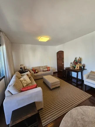 Imagem Apartamento 4 Quartos com 2 Suítes à Venda na Pituba | 167m² | Nascente | Andar Alto