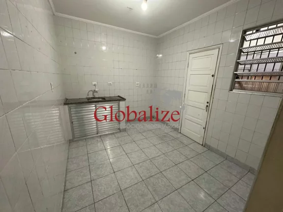 Imagem Sobrado à venda com 98m², 2 quartos, 2 banheiros, quintal, terraço por R$393.000,00 no Macuco em Santos