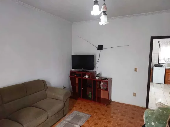 Imagem Casa com 3 dormitórios e terreno plano de 970m² – Joinville/SC