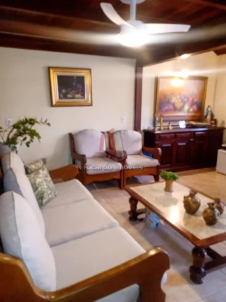 Imagem Casa Duplex à Venda c/ 2 Suítes c/ 80 m² Peró
