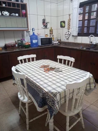 Imagem Chácara com 3 dormitórios à venda, 3700 m² por R$ 1.080.000,00 - Do Barreiro - Extrema/MG