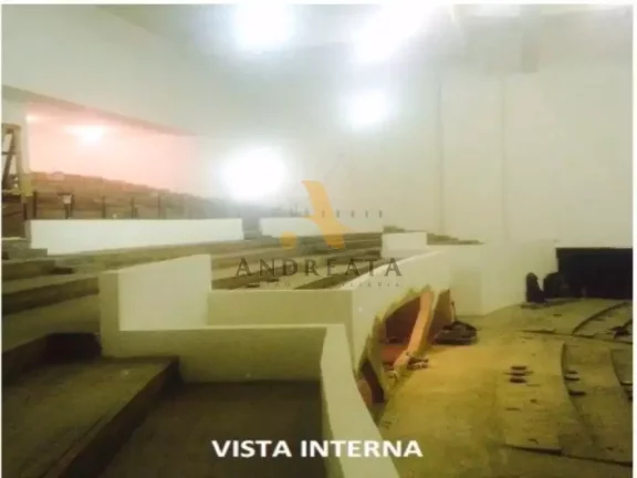 Imagem Centro - Rua do Passeio - Maravilhoso lojão com 2.031m² com opção de locação de espaço parcial.