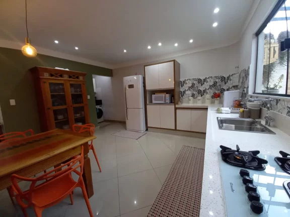 Imagem Sobrado com 3 dorms, Canto do Forte, Praia Grande - R$ 1.36 mi, Cod: 1958