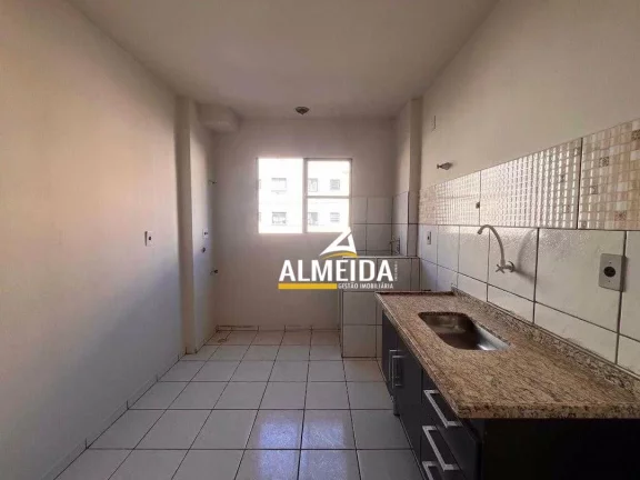 Imagem Apartamento com 2 dormitórios à venda, 42 m² por R$ 145.000,00 - Chácara Lusa - Rio Claro/SP