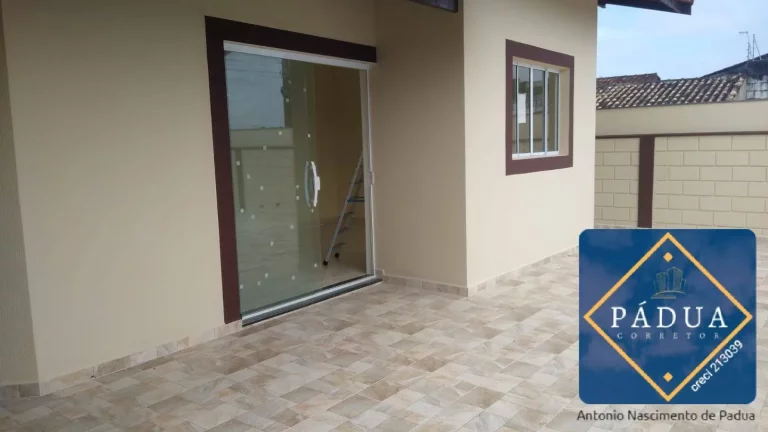 Imagem LINDA CASA C/ PISCINA EM ITANHAEM LADO PRAIA R$ 370.000