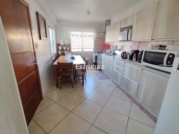 Casa na Pinheiro Machado em processo de averbação com 2 dormitórios, sala, cozin