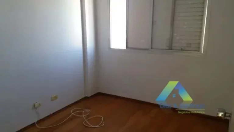 Imagem Excelente apartamento com localização privilegiada a 100mts da Estação de Metrô Praça da Árvore!
