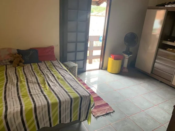 Imagem Sobrado com 4 dormitórios à venda, 239 m² por R$ 475.000,00 - Jardim Estela - Poá/SP