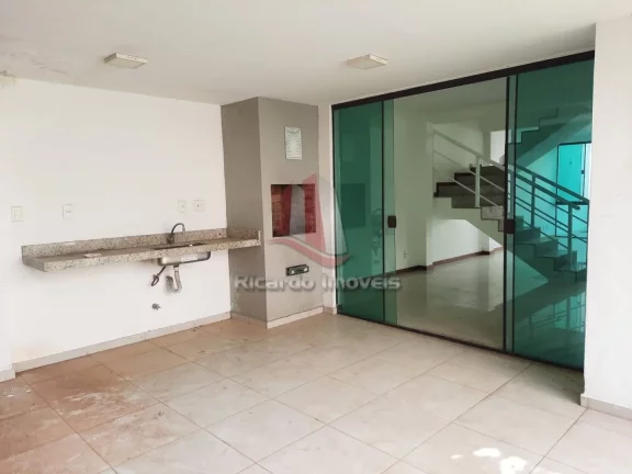 Imagem Linda Casa Duplex Localização Privilegiada c/ 150 m²