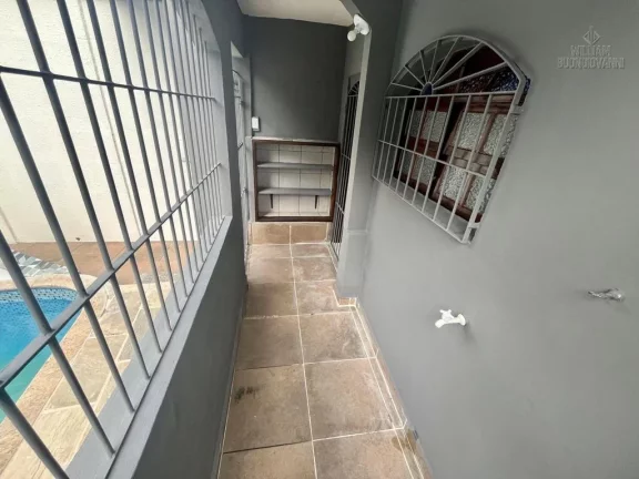 Imagem CASA SEMI-ISOLADA, COM PISCINA, - Apenas R$ 570.000,00