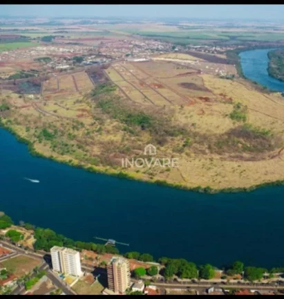 Imagem Terreno à venda, 252 m² por R$ 120.000,00 - Jardim dos Ipês - Araporã/MG