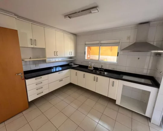 Imagem MAISON - CONDOMINIO FECHADO SOBRADO COM 4 SUITES PORTARIA 24 HORAS - PISCINA