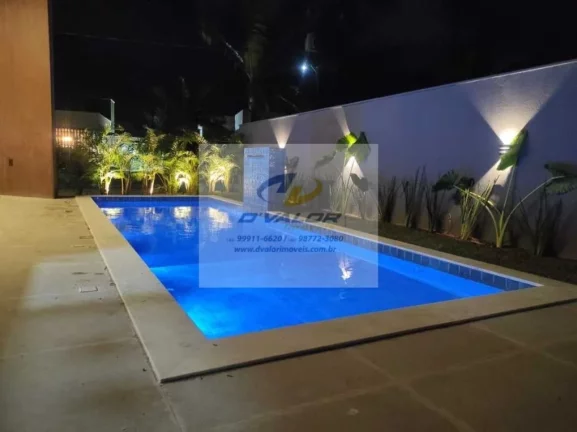 Imagem Vendo Belíssima Casa, em Condomínio Fechado, com 221 m², 3 suítes, piscina, área gourmet e 3 vagas