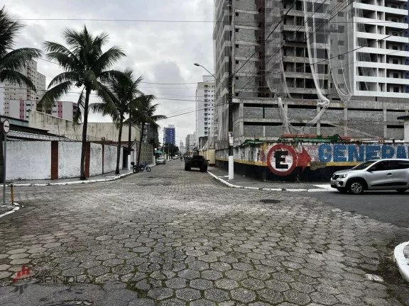 Imagem Sobrado com 3 dormitórios à venda, 98 m² por R$ 610.000,00 - Aviação - Praia Grande/SP