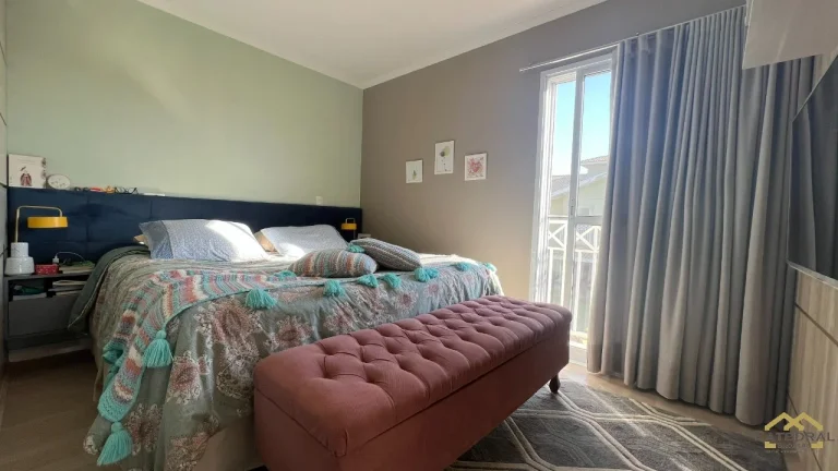 Imagem Casa a venda no condomínio Chácara das Palmeiras Imperiais - Medeiros