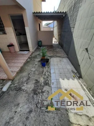 Imagem Sobrado a Venda na Agapeama em Jundiaí/SP - 3 quartos e 3 vagas