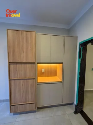 Imagem Imperdível oportunidade! Casa à venda em Bonfim Paulista-SP, no bairro Santa Cecília. 3 quartos, 1 suíte, 2 salas, 3 banheiros, 2 vagas de garagem, 130m².