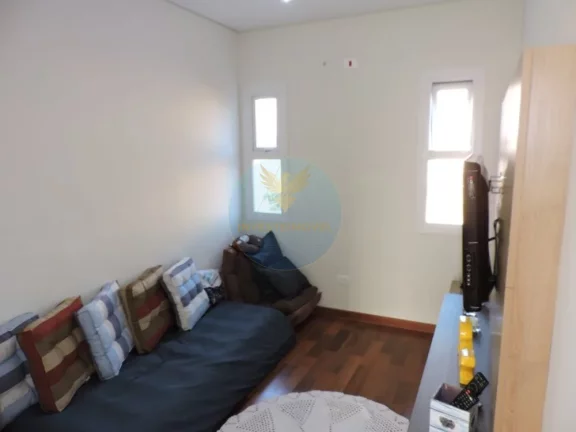 Imagem Casa em Condomínio a Venda no bairro Granja Viana - Cotia, SP