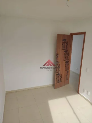 Imagem Casa com 2 dormitórios à venda, 45 m² por R$ 200.000,00 - Três Pontes - Itaboraí/RJ