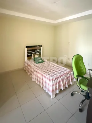 Imagem Apartamento à venda no Edf. Saphira, 3 suítes, vista para o Rio, Orla, Petrolina