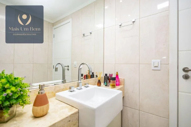 Imagem Apartamento com 2 quartos (1 suíte) à venda por R$ 555.000 - Novo Mundo - Curitiba/PR