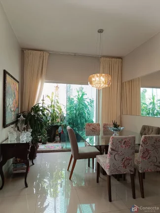 Imagem Casa Alto Padrão à Venda no Bairro Valparaíso - Patos de Minas/MG - Conforto e Modernidade