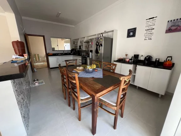 Imagem Casa térrea à venda, dois lotes Edícula Piscina e Varanda gourmet Peruíbe