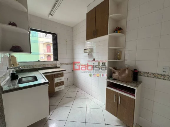 Imagem Apartamento com 3 dormitórios à venda, 80 m² por R$ 850.000,00 - Centro - Cabo Frio/RJ