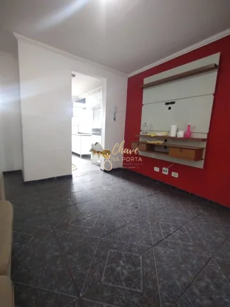 Apartamento Amplo à venda em Guaianazes com 2 Dormitórios