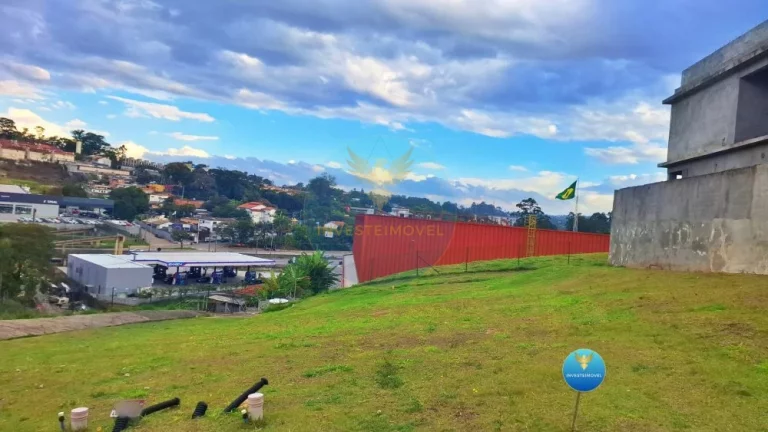 Imagem Terreno à venda na Granja Viana  140m² em ótima localização