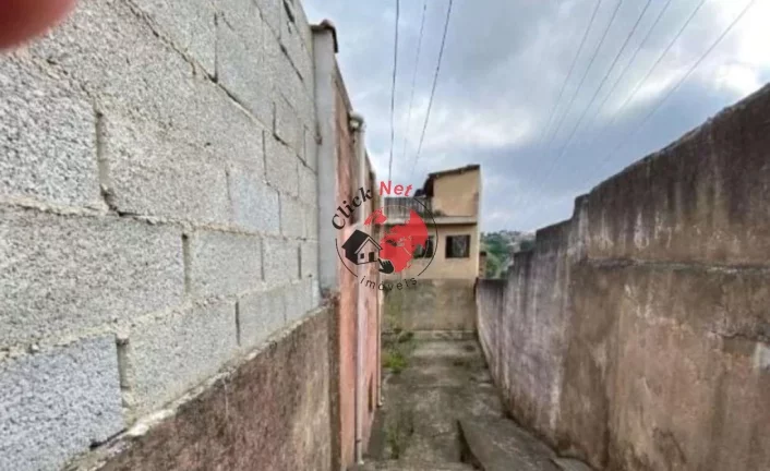 Imagem Terreno com 4 casas, ótima oção para construção de sobrado ou prédio baixo, Vila Linda em Santo André