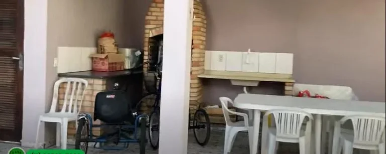 Imagem Casa para Venda em Itanhaém, Parque Augustus, 3 dormitórios, 1 suíte, 2 banheiros, 4 vagas