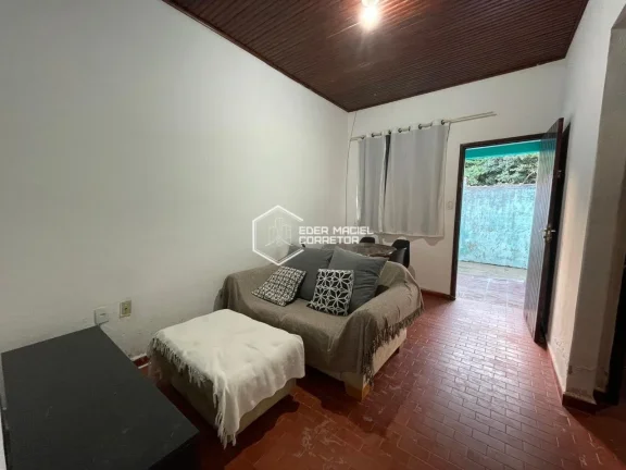 Imagem Está buscando um imóvel com ótima localização, espaço e versatilidade? Confira esta excelente ...