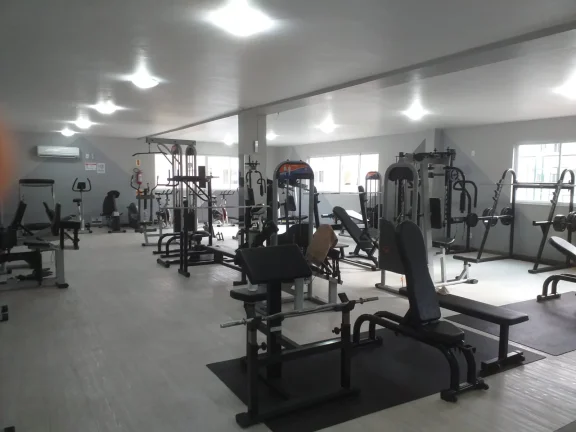 Imagem Apartamento semi-mobiliado à venda próximo às praias de Canasvieiras