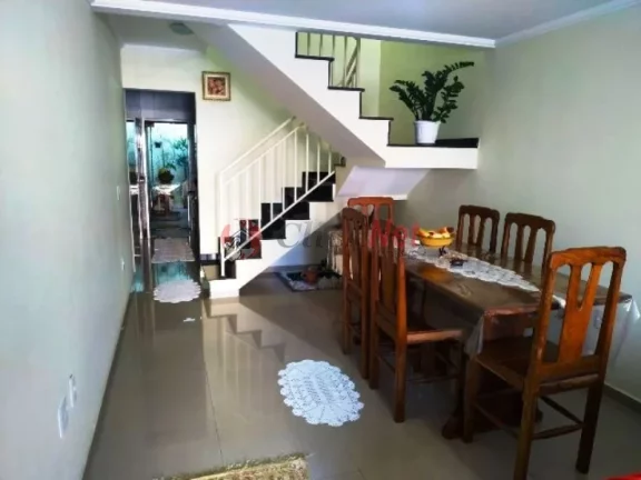 Imagem Sobrado à Venda no bairro Jardim das Maravilhas em Santo André