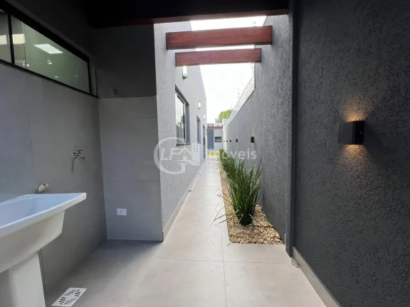Imagem Imperdível oportunidade: Casa à venda em Campo Grande-MS, no Jardim Tijuca, com 3 quartos, 1 suíte, 3 salas, 1 banheiro, 3 vagas de garagem e 140m².