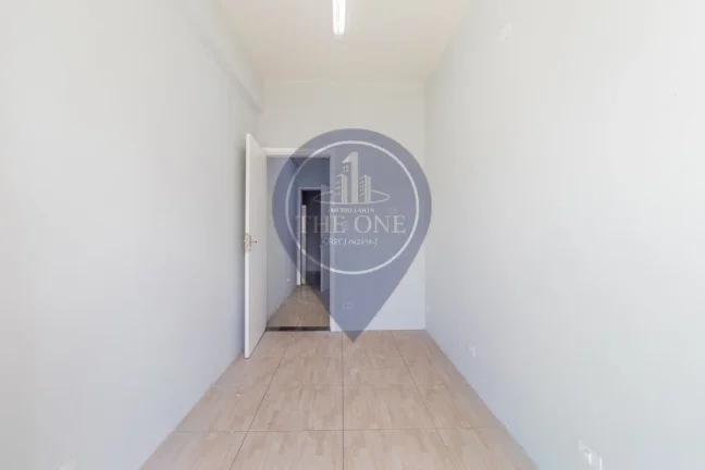 Imagem Excelente Oportunidade: Conjunto Comercial à Venda em São Paulo-SP, Bairro República - 1 Sala, 1 Banheiro, 36m² de Área