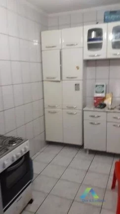 Imagem DIADEMA Sobrado 188M², 3 dormitórios, 2 vagas com ótima localização e valor !!!