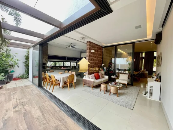 Imagem Casa 4 suítes Condomínio Villa jardim
