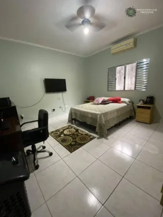 Imagem Casa à venda, 190 m² por R$ 1.000.000,00 - Canto do Forte - Praia Grande/SP