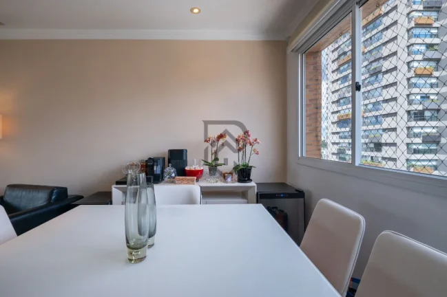 Imagem Apartamento itaim bibi andar alto vista livre