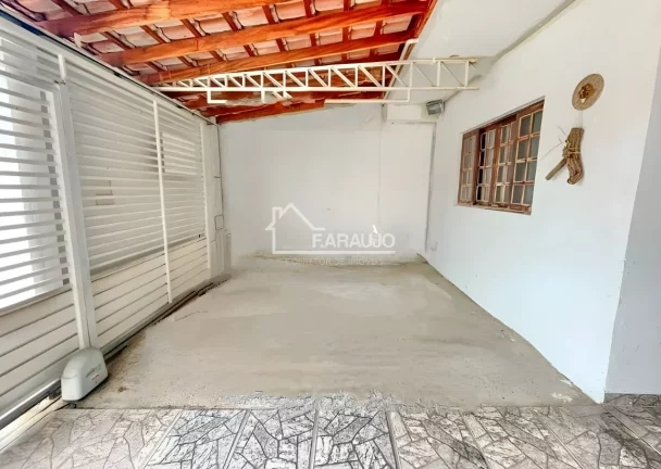 Imagem Casa à venda em Jardim Abaeté com 171m² 2 quartos, 2 vagas