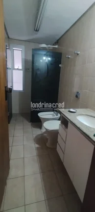 Imagem Apartamento no Edifício Mediterrâneo com 3 Quartos (1 Suíte), 4 Banheiros, Sacada, Sala Ampla, Cozinha e 2 Vagas de Garagem – Conforto e Espaço!