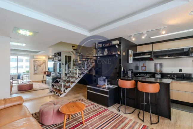 Imagem Apartamento à venda em Moema, São Paulo-SP - 2 quartos, 2 salas, 2 banheiros, 2 vagas, 70m².